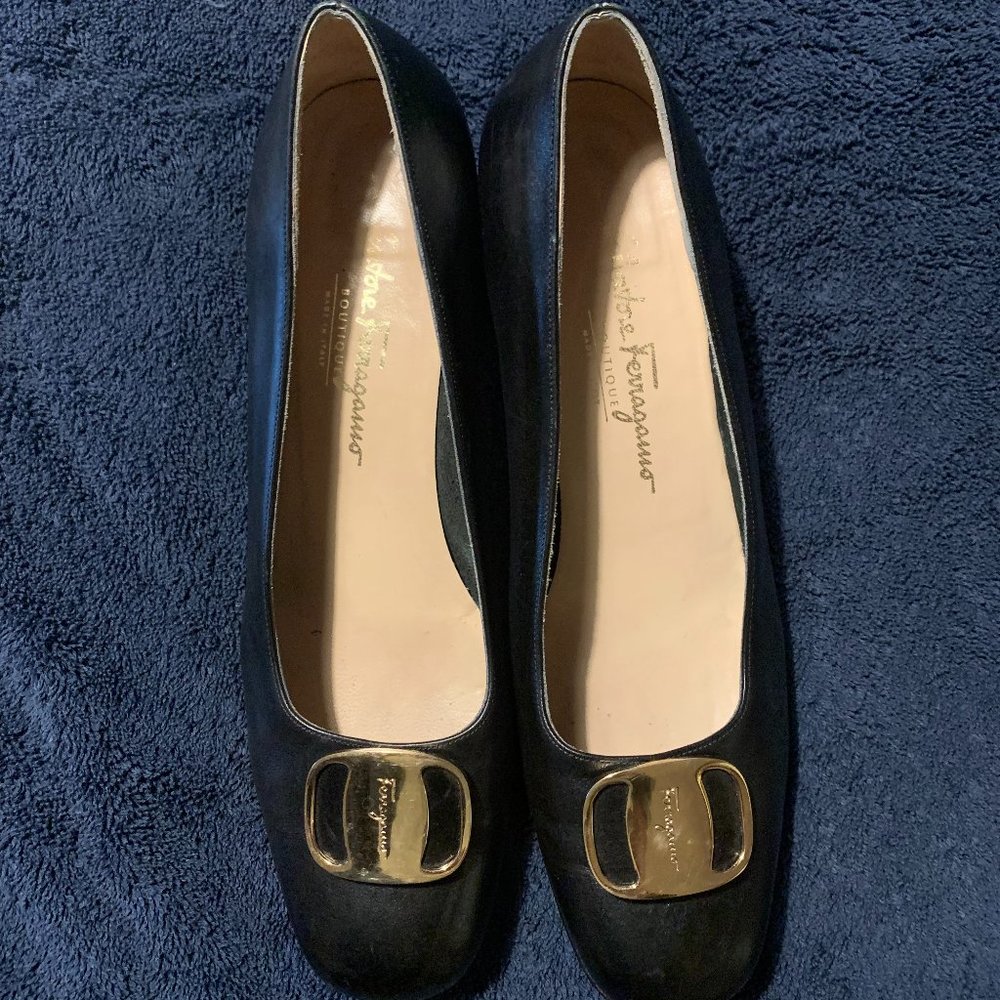Ferragamo classic black stack heel